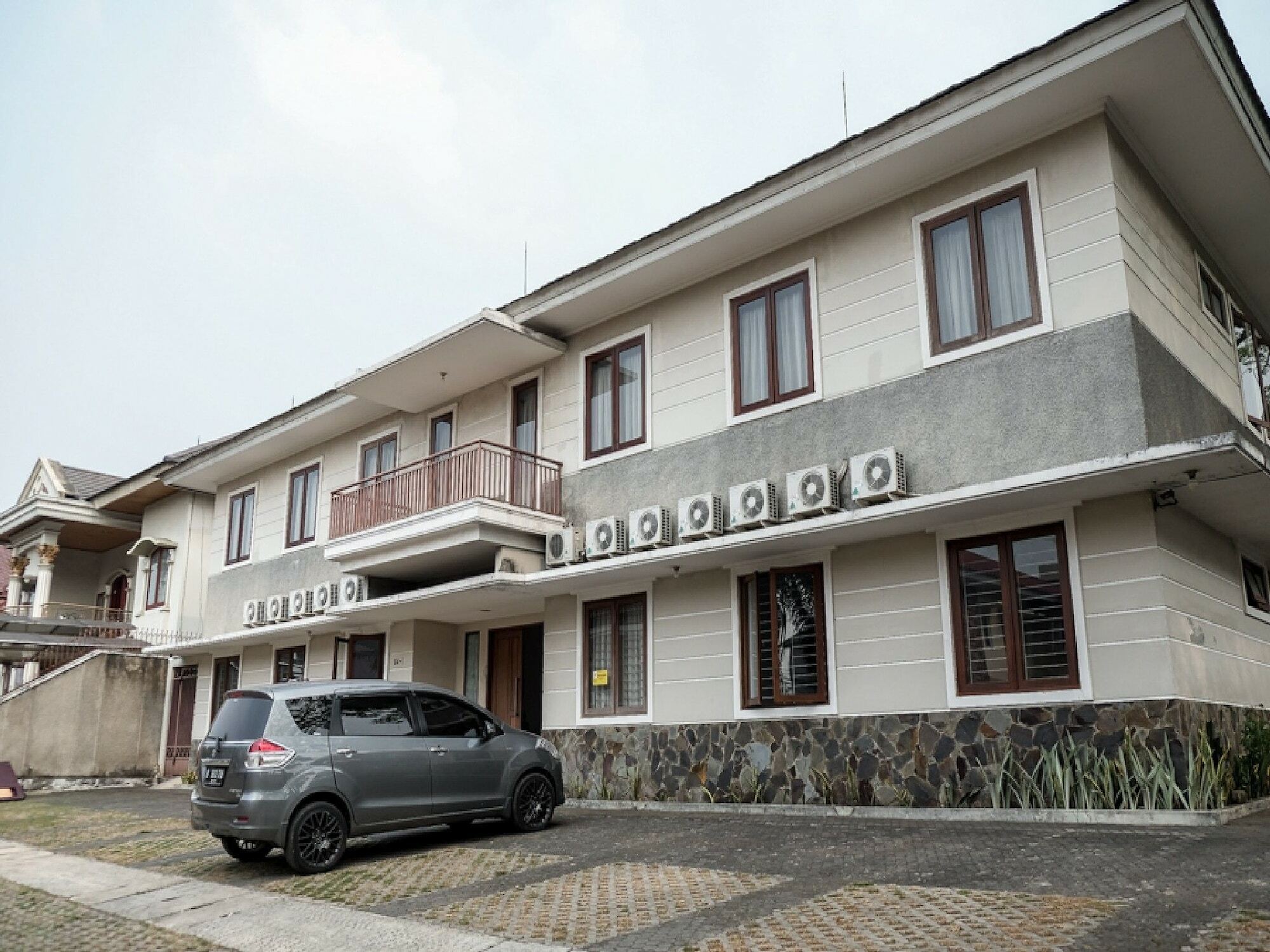 Reddoorz Near Supermall Karawaci 2 Tangerang Exterior foto